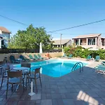 Balaris Aparthotel